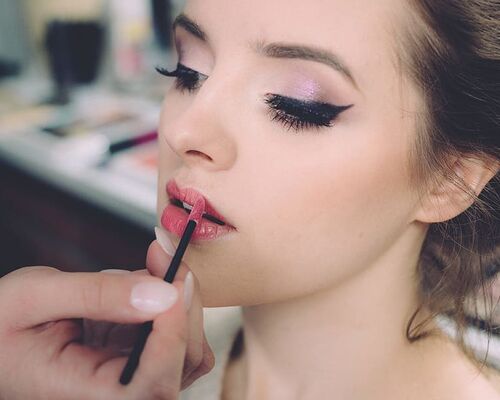 adult-attractive-beautiful-beauty (1)